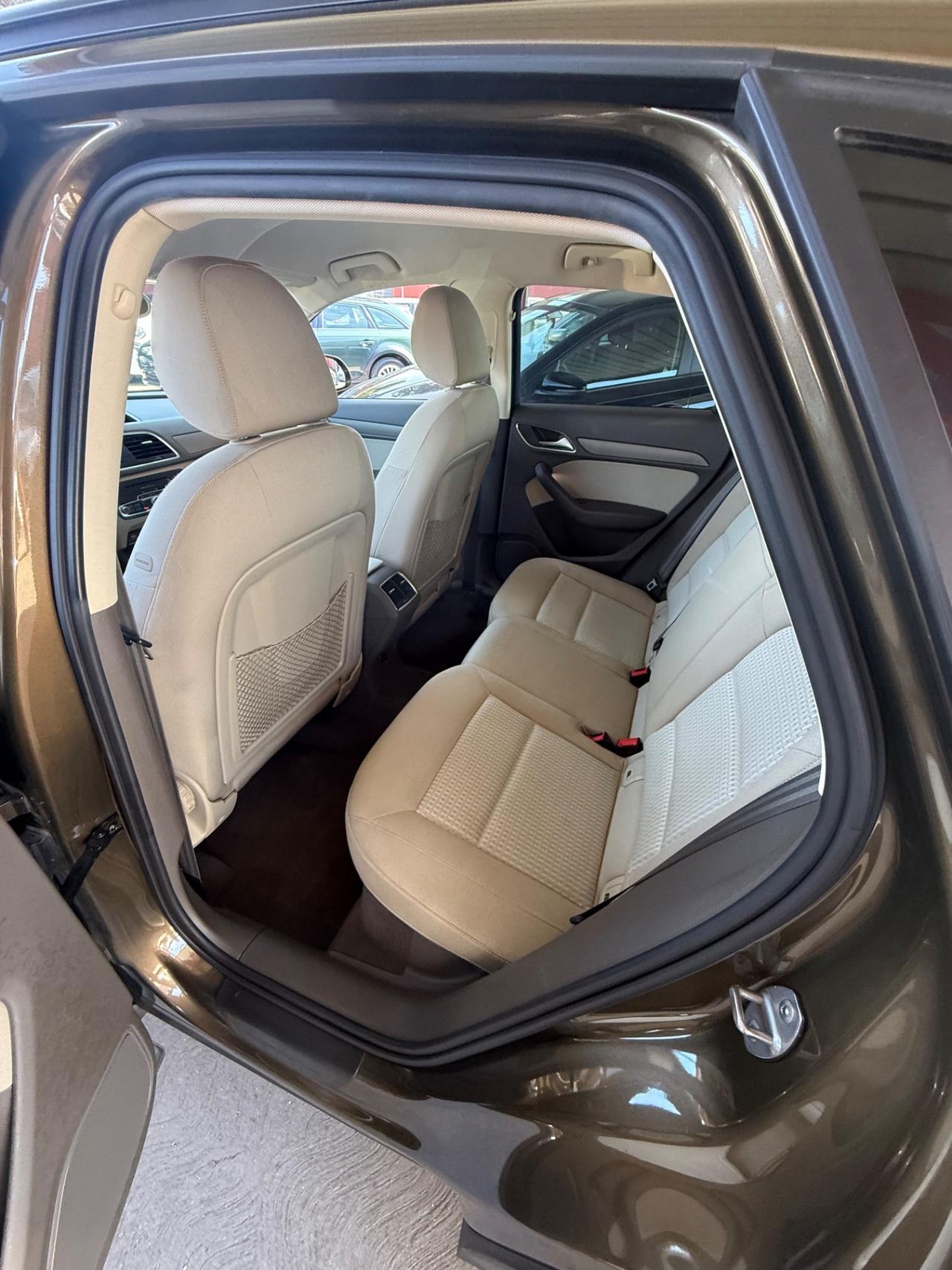 Q3 2.0 TDI Business Plus-unipro-rate-garanzia-