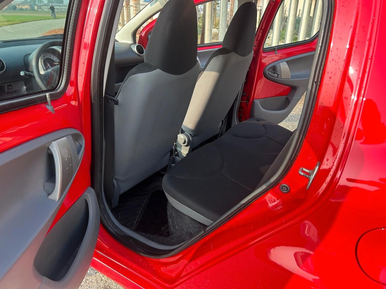 Toyota Aygo 1.0 12V VVT-i 5 porte
