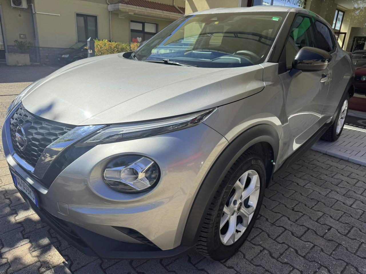 Nissan Juke 1.0 DIG-T 117 CV DCT Business