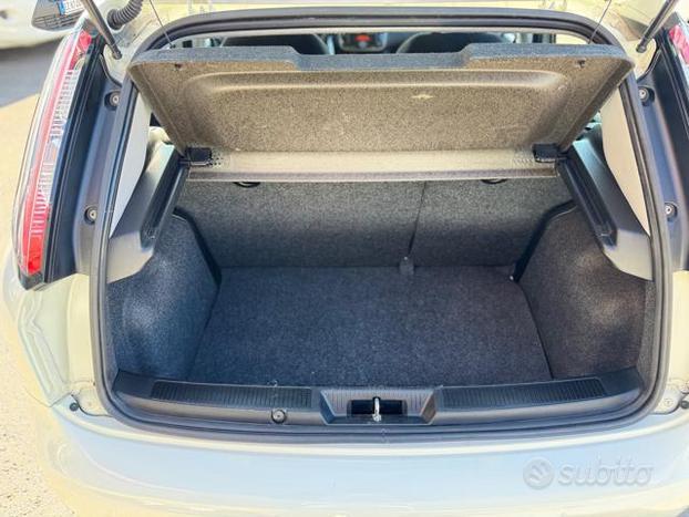 FIAT Punto 1.3 MJT II 75 CV 5 porte Lounge OK NE