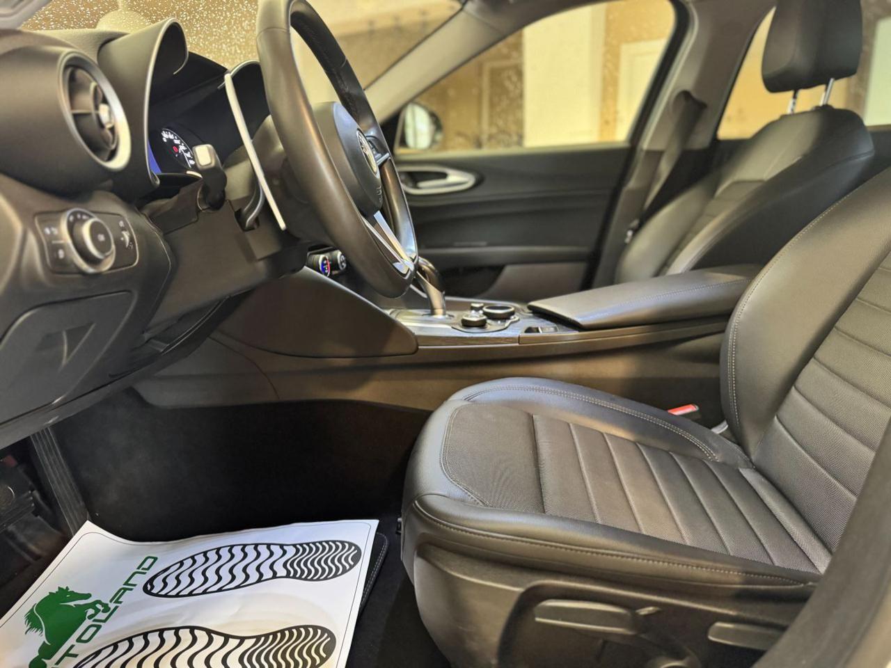 ALFA ROMEO Giulia 2.2 Turbodiesel 160 CV AT8 B-Tech