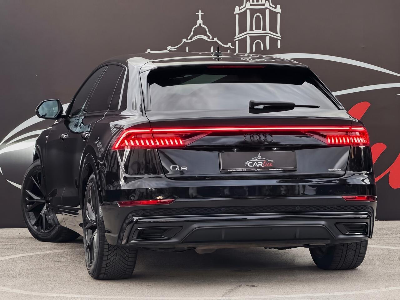 Audi Q8 50 TDI MHEV Quattro Tip 286CV S line