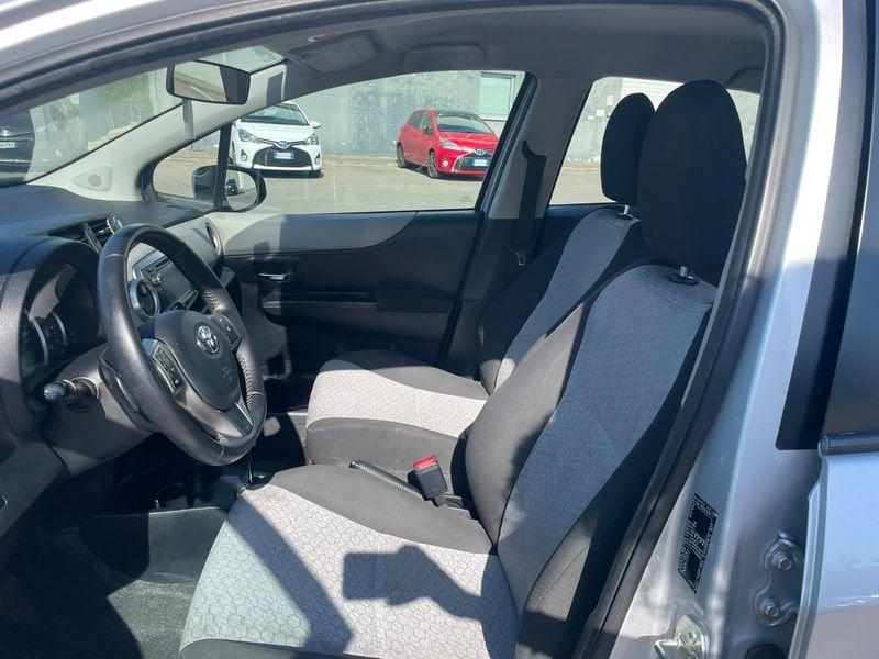 Toyota Yaris Yaris 5p 1.3 Lounge s&s cvt
