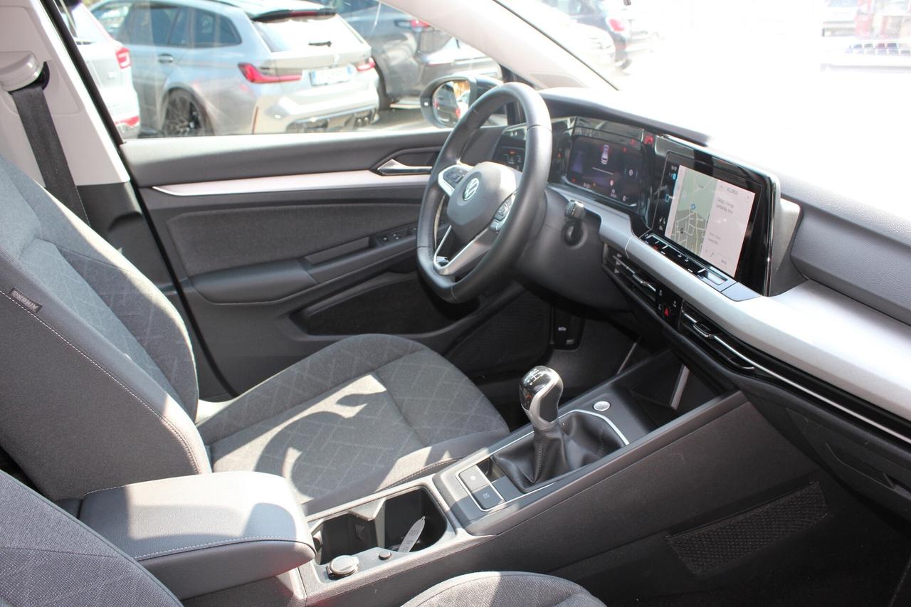Volkswagen Golf 2.0 TDI 115 CV LIFE NAVY VOLANTE RISCALDABILE ADAPTIVE CRUISE CONTROL