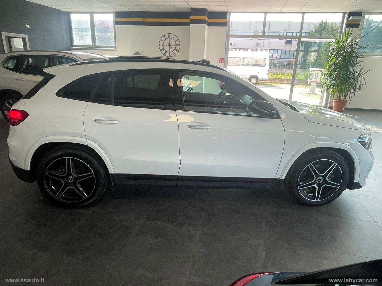 MERCEDES-BENZ GLA 200 d Automatic AMG Line Adv.Plus TETTO PANORAMICO