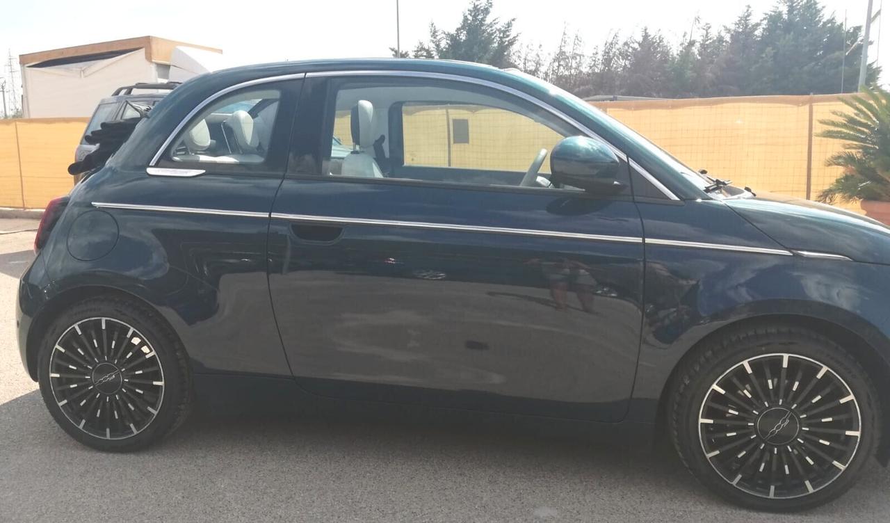 Fiat 500C Elettrica