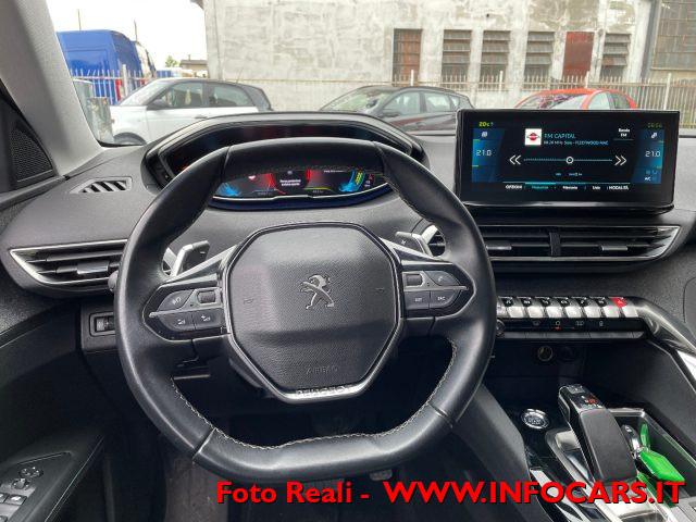 PEUGEOT 3008 Hybrid PHEV 225 e-EAT8 Allure Pack PROMO !!