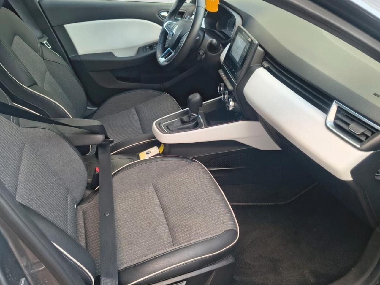 Renault Clio Full Hybrid E-Tech 145 CV 5 porte Techno