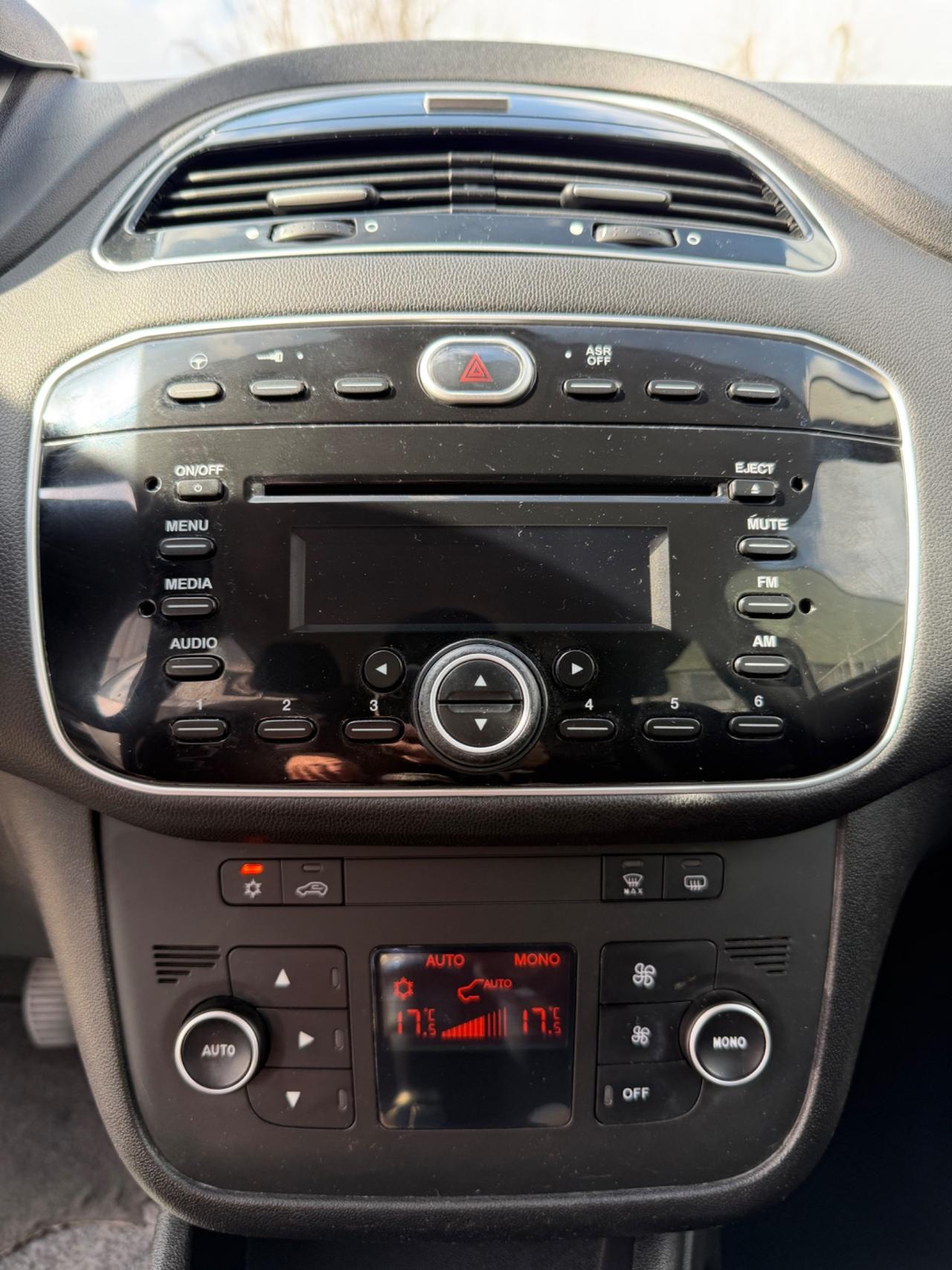 Fiat Punto 1.3 MJT II 75 CV 5 porte Street