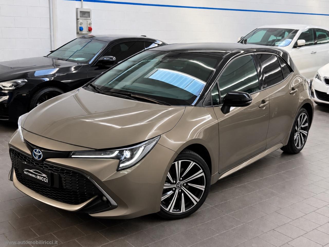 TOYOTA Corolla 1.8 Hybrid Style