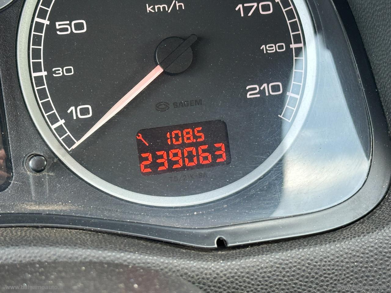 PEUGEOT 307 1.6 16V HDi FAP Station XS