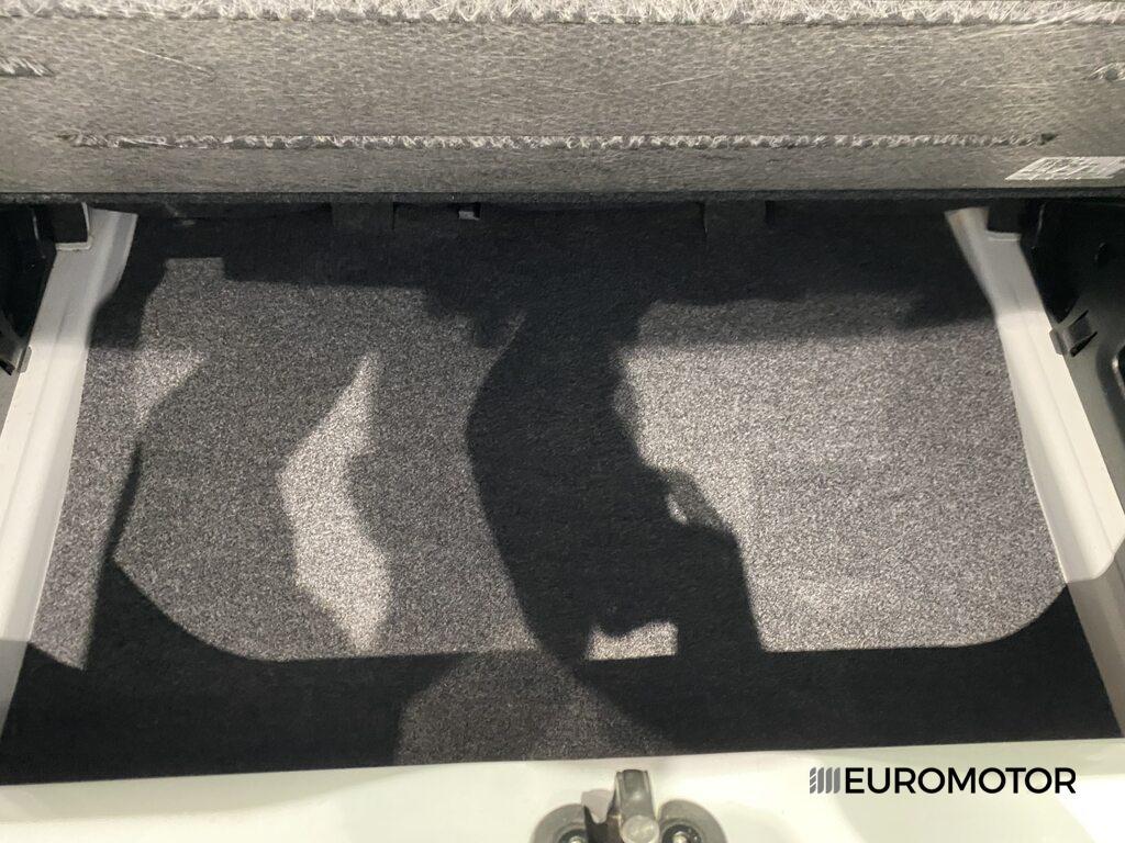 Volkswagen up! 1.0 BlueMotion Move !