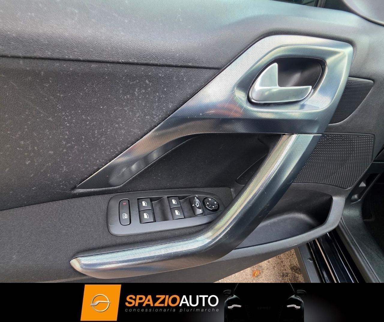 Peugeot 2008 1.6 BlueHDi 120cv *ALLURE PLUS* FULL