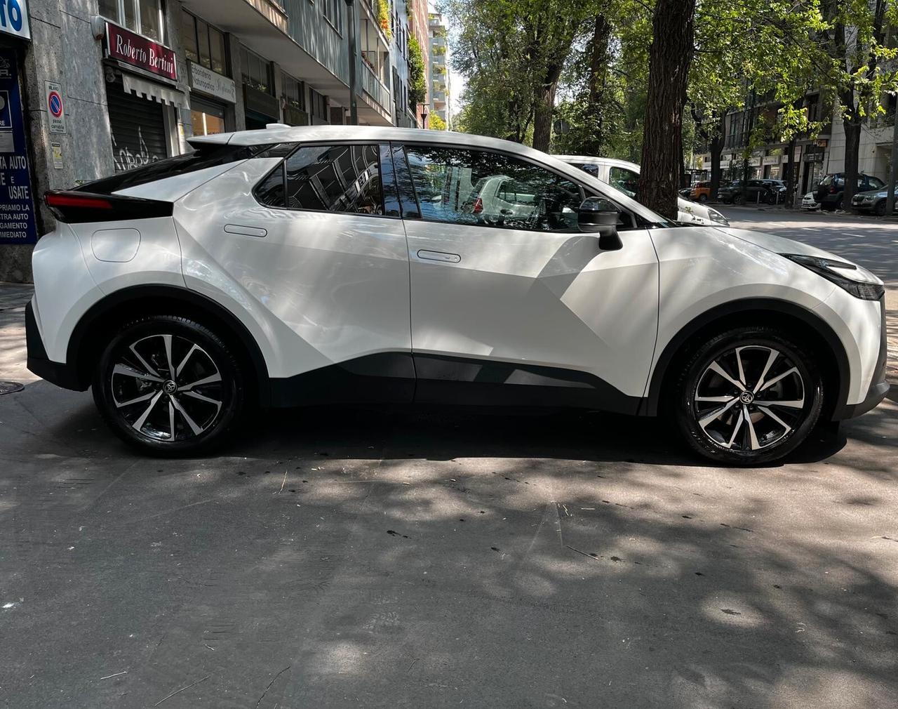 Toyota C-HR 2.0 PHEV Trend