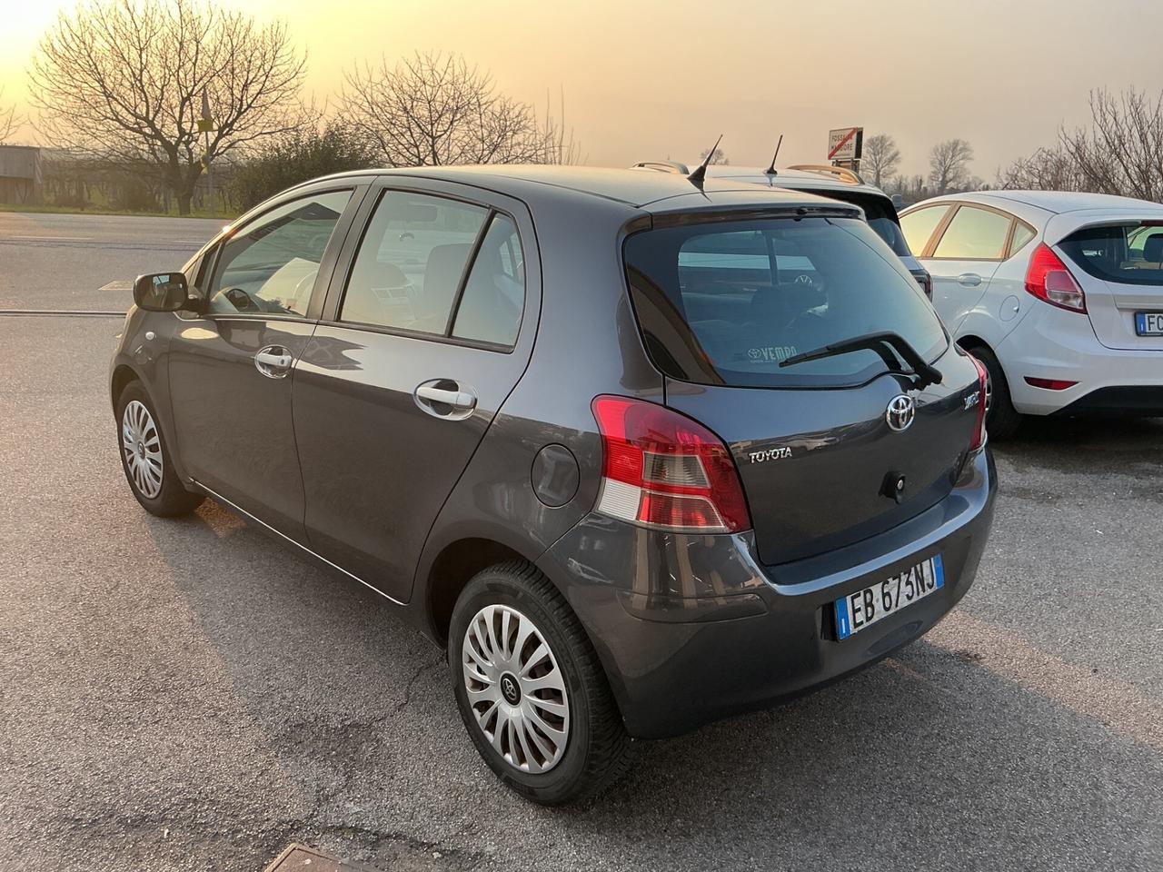 Toyota Yaris 1.3 Benzina Neopatentati