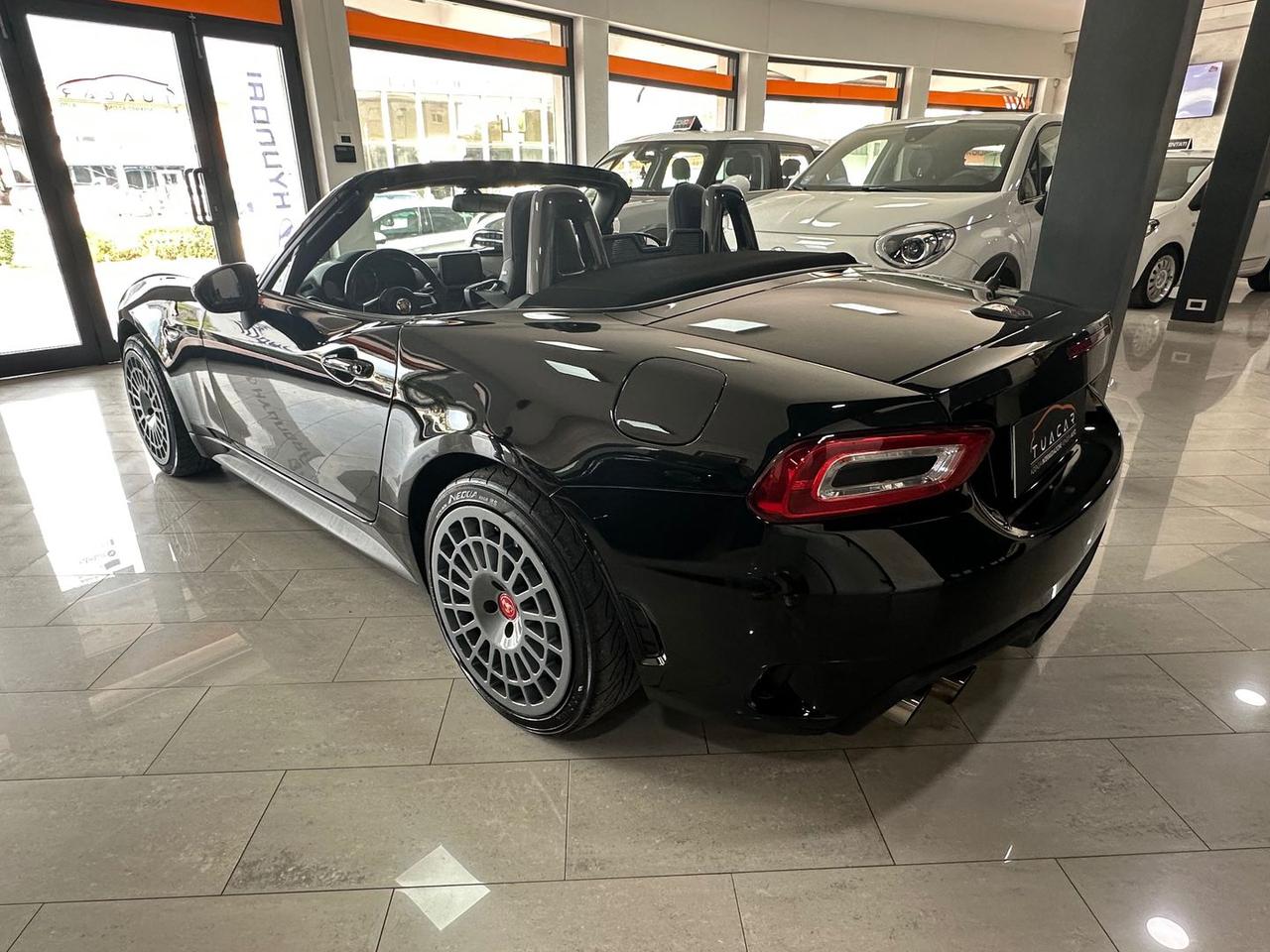 Abarth 124 Spider Scorpione 1.4 MultiAir Turbo #6333