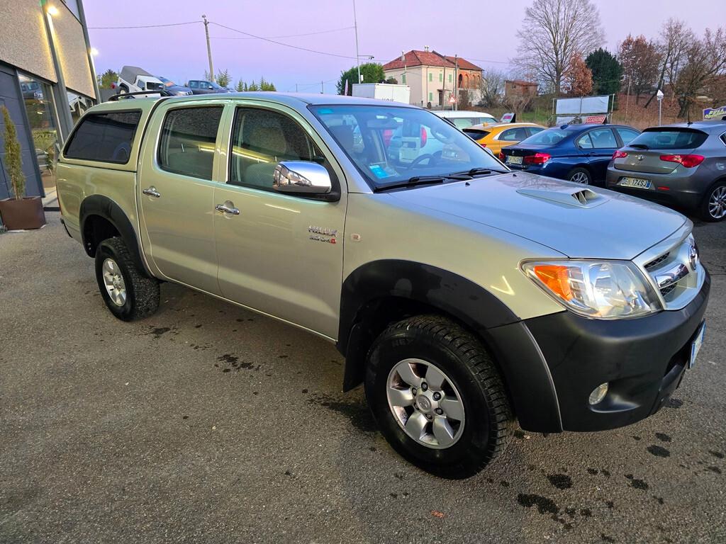 Toyota Hilux 3.0 D-4D 171CV IN PERFEZIONE TOTALE!