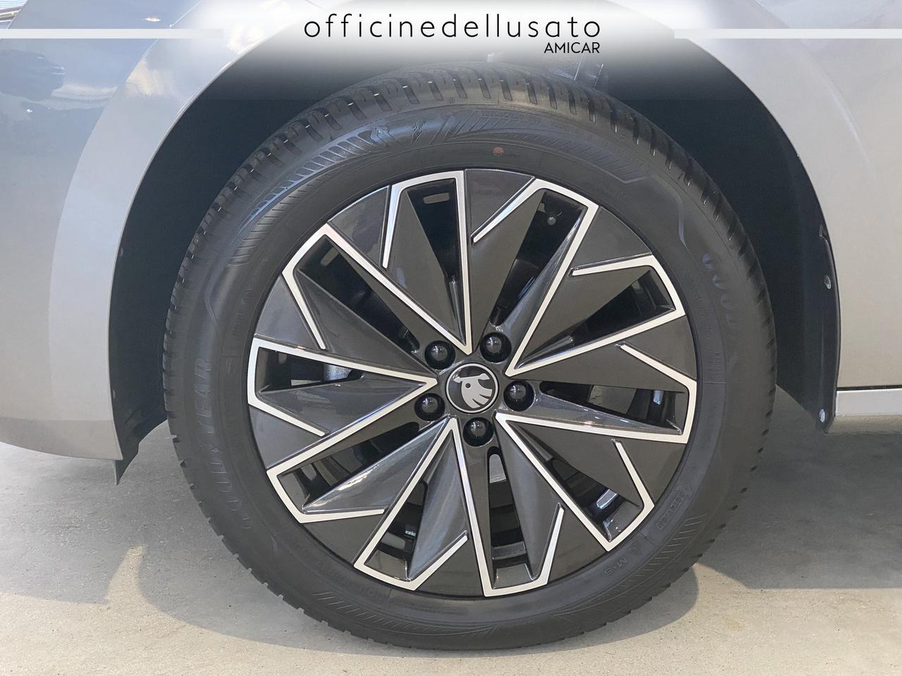 Skoda Kamiq 1.0 tsi 115cv black dots dsg