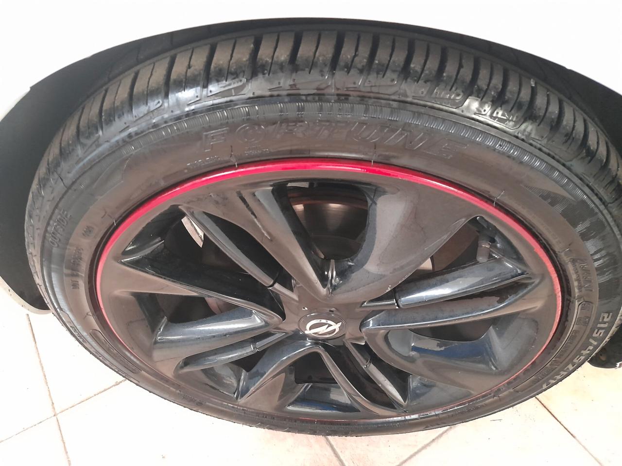 Opel Adam 1.4 87 CV GPL Tech Glam