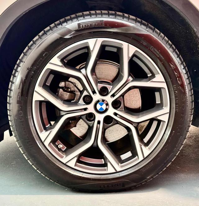 BMW X2 sDrive18i TAGLIANDATA BMW IVA ESPOSTA