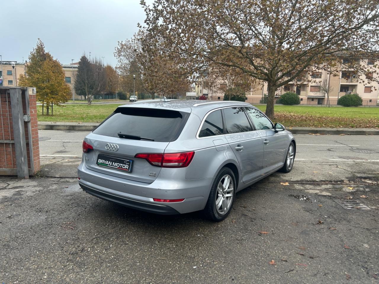 Audi A4 Avant 2.0 TDI 190 CV ultra S tronic Business Sport