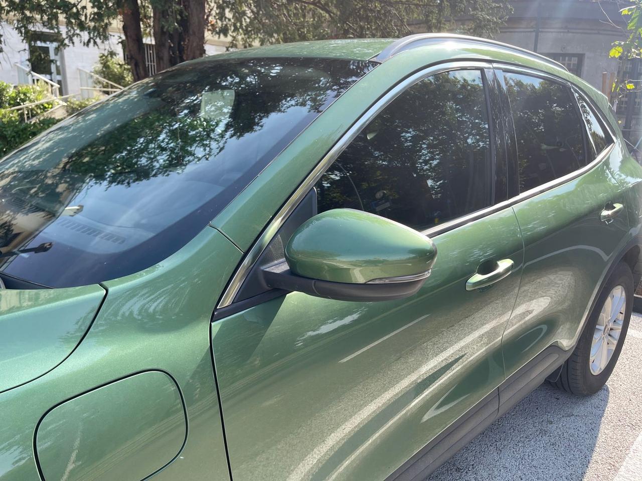 Ford Kuga Titanium 2.5 Duratec PHEV #7153