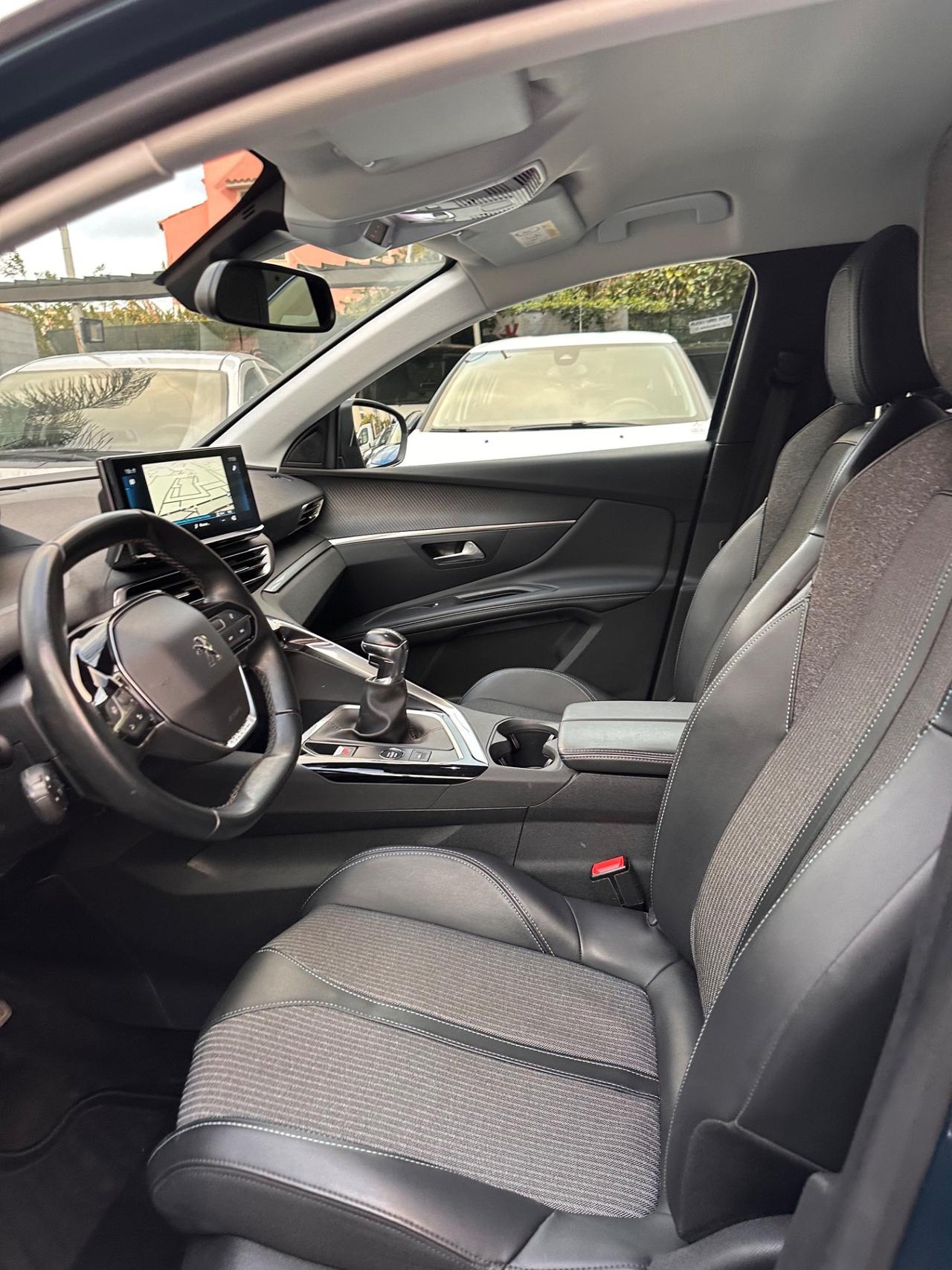 Peugeot 3008 BlueHDi 130 S&S Allure Pack