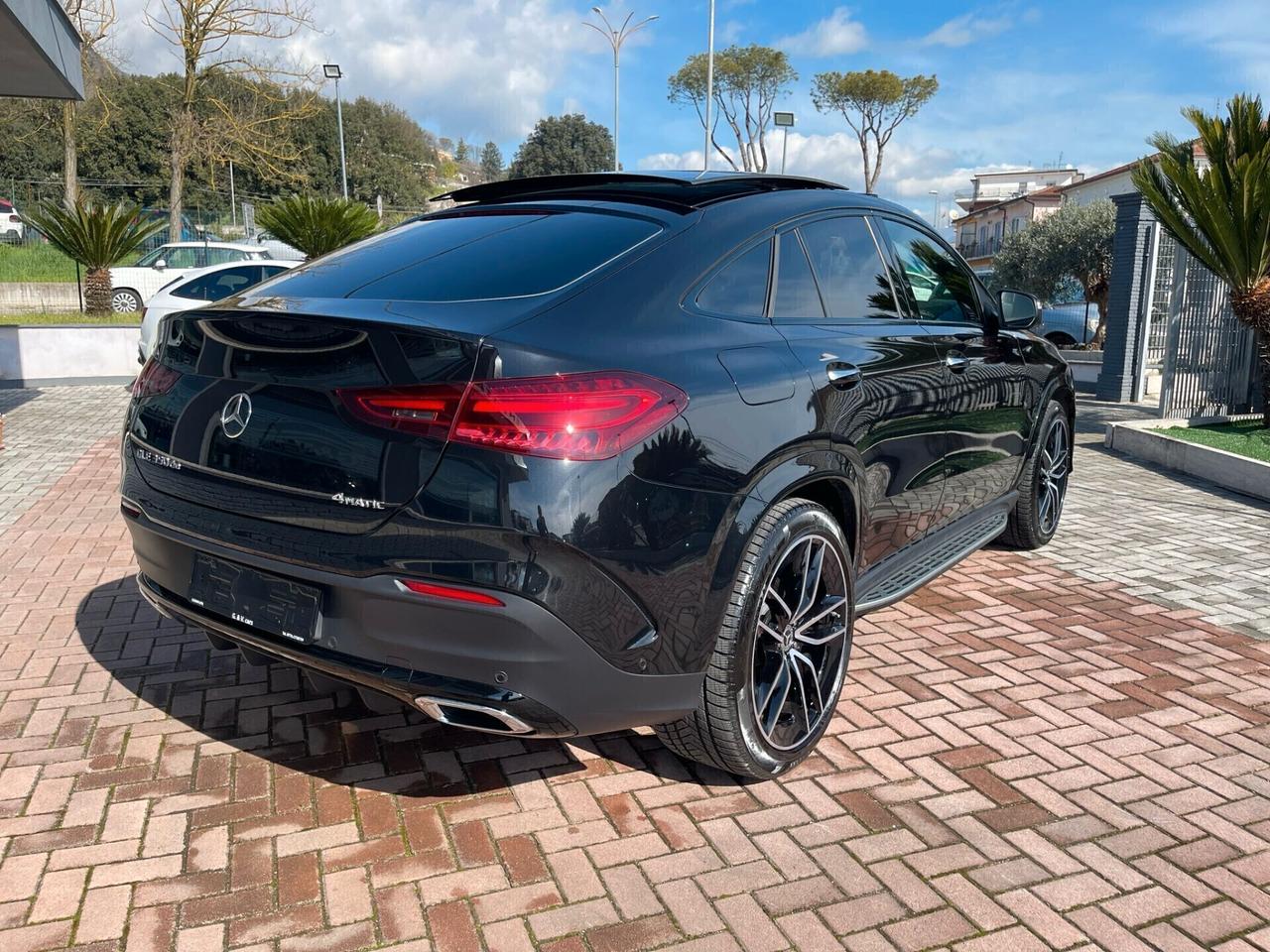 Mercedes-Benz GLE 350 De Coupe AMG*PANORAMA*22"