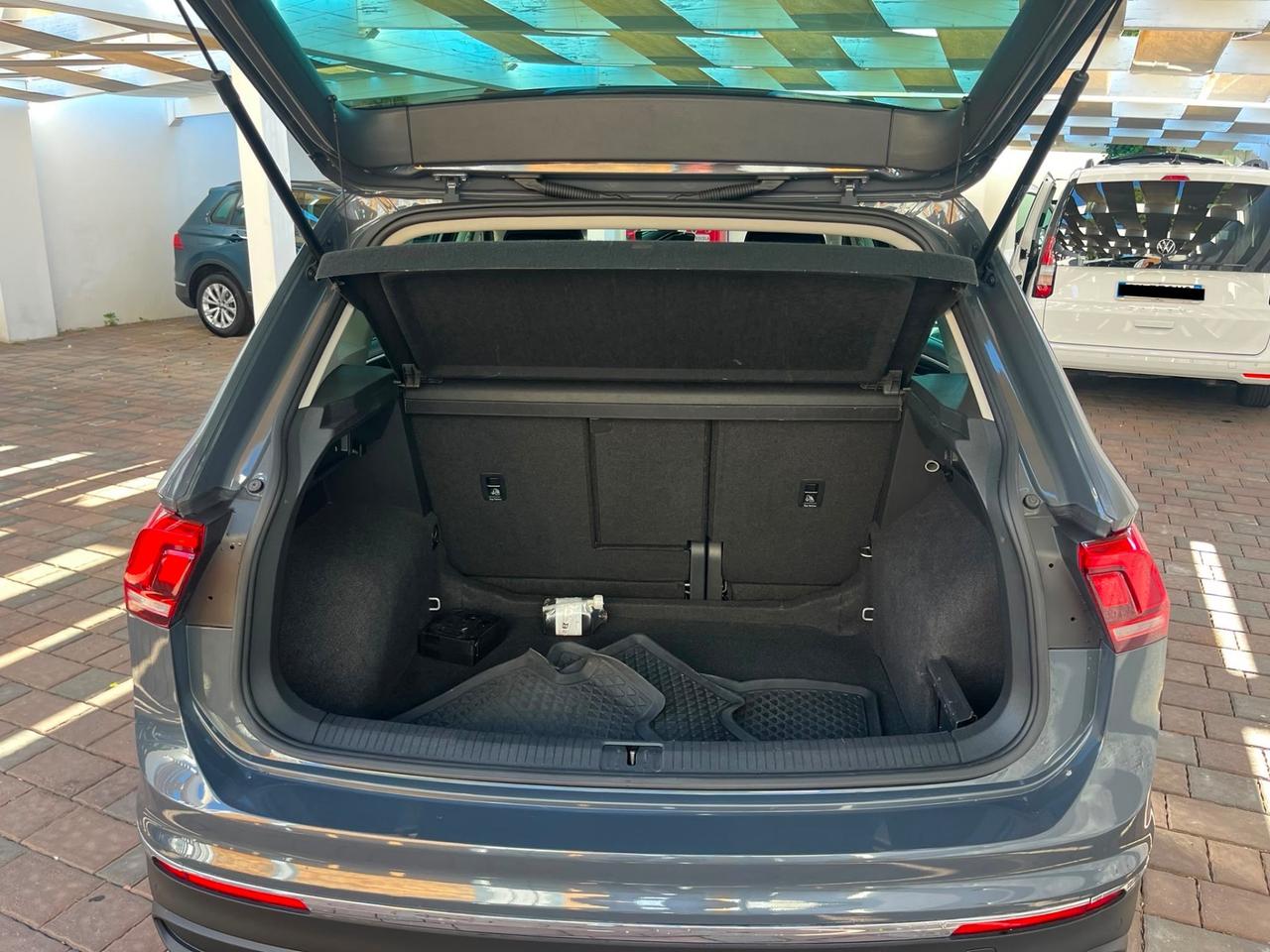 Volkswagen Tiguan 2.0 TDI 150 CV SCR DSG Life