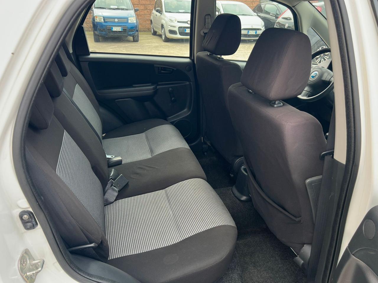 Fiat Sedici 1.9 MJT 4x4 Dynamic