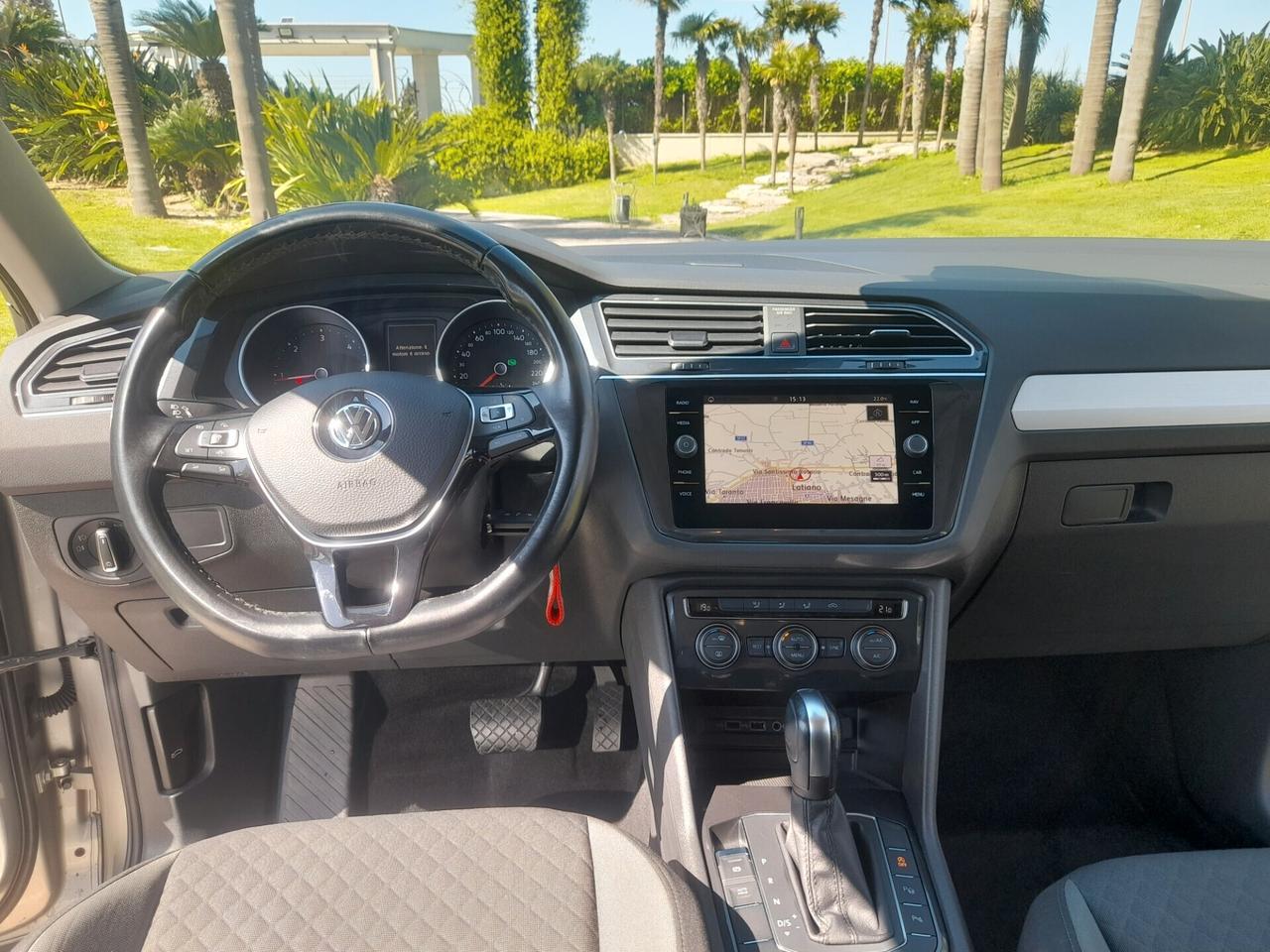 Volkswagen Tiguan 2.0 TDi DSG *FULL OPT* daVETRINA