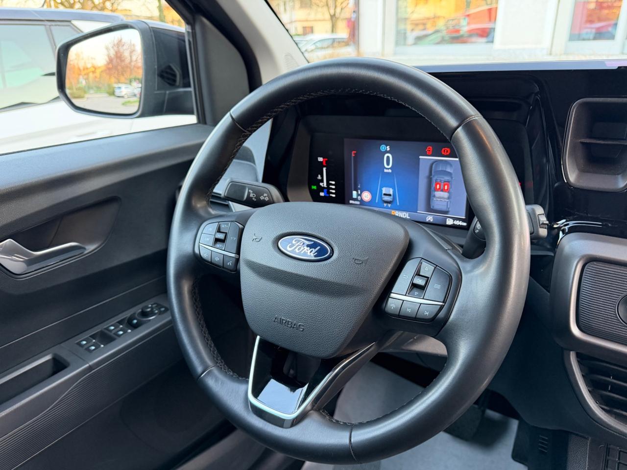 Ford Tourneo Courier 1.0 EcoBoost Powershift Active