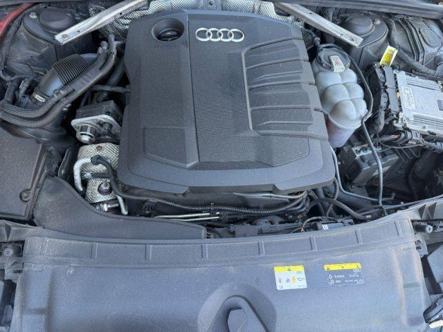 AUDI A4 Avant 35 TDI/163 CV S tronic S line edition