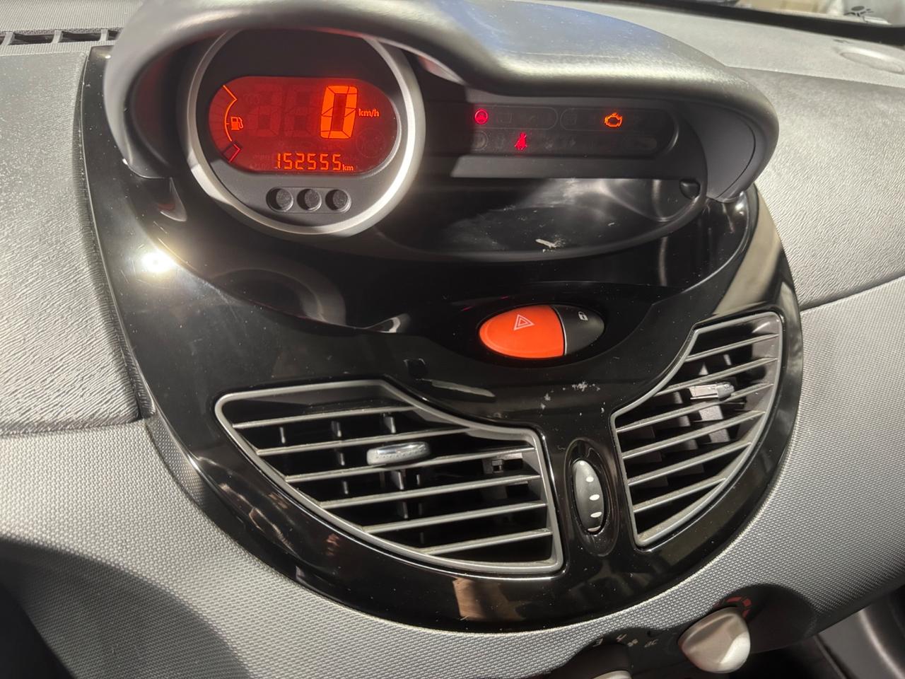 RENAULT TWINGO 1.2 75CV NEOPATENTATI
