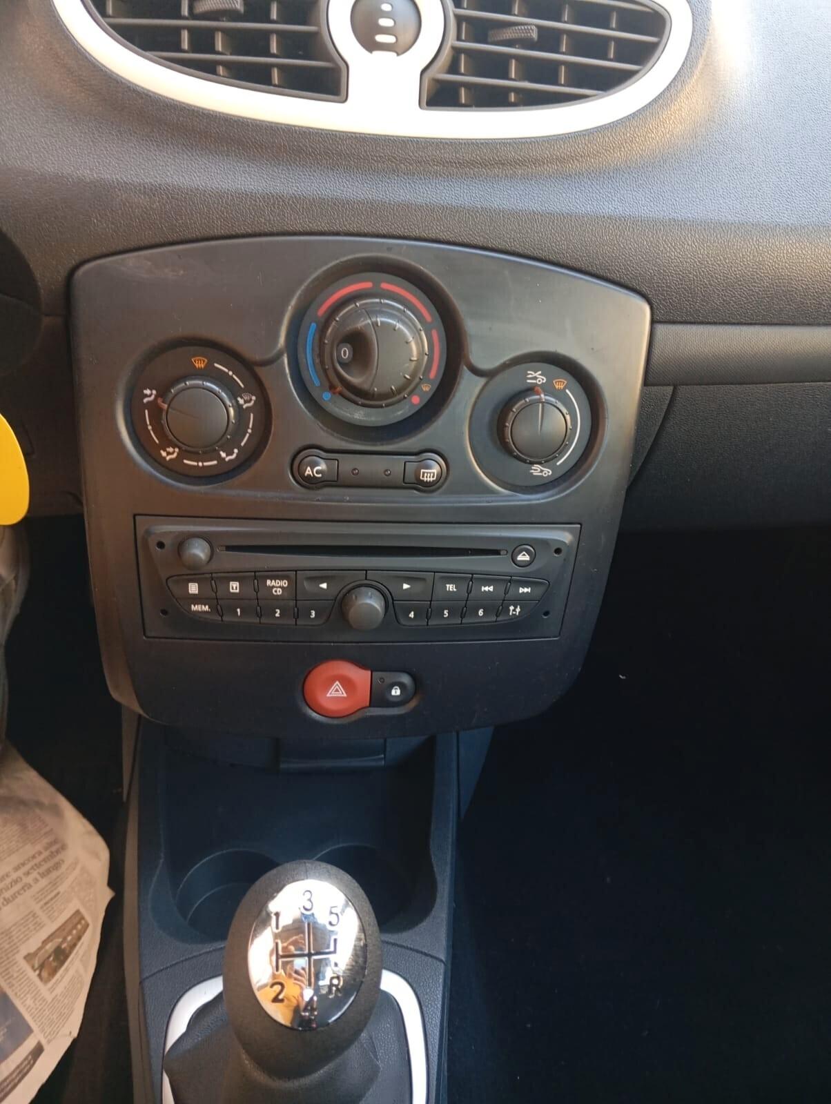 Clio 1.5 dCi 75CV "KM CERTIFICATI"