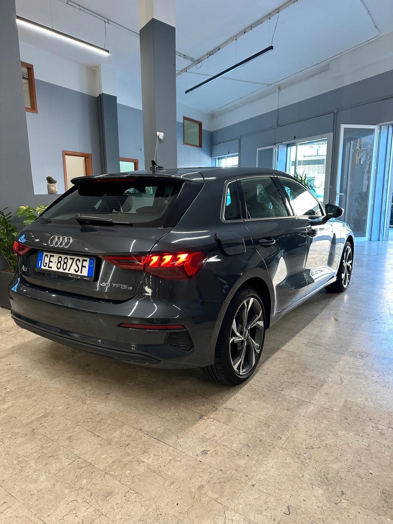 Audi A3 35 TFSI S tronic line edition