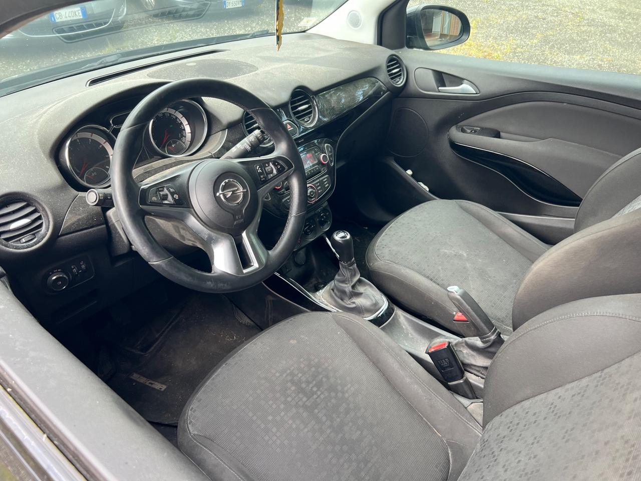Opel Adam 1.2 70 CV Glam