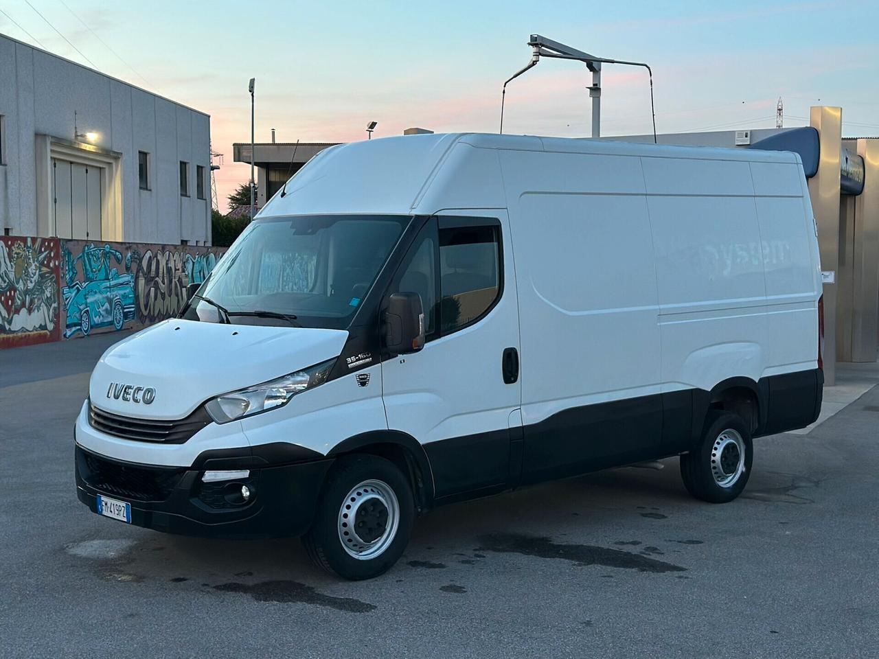 IVECO DAILY ANNO 12/2017 SUPER PREZZO!