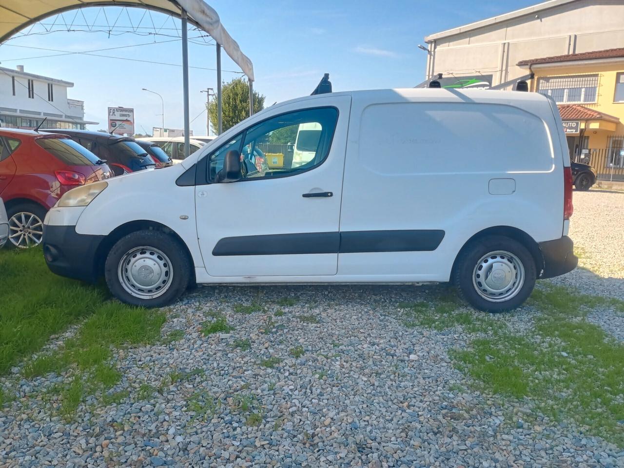 PEUGEOT PARTNER FURGONATO 1.6 HDi 90CV