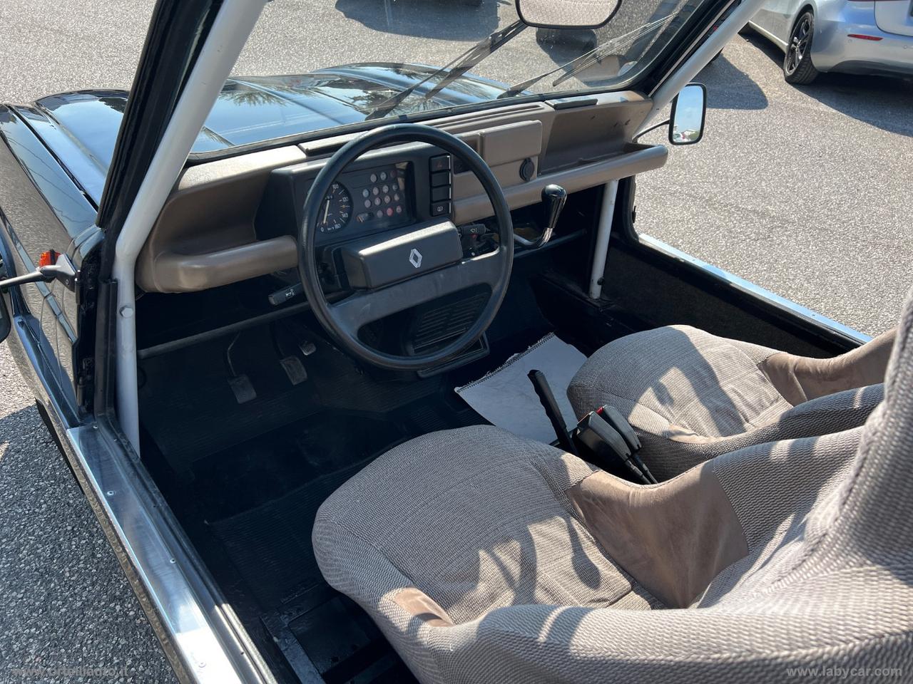 RENAULT 4 950 Frog DA COLLEZIONE