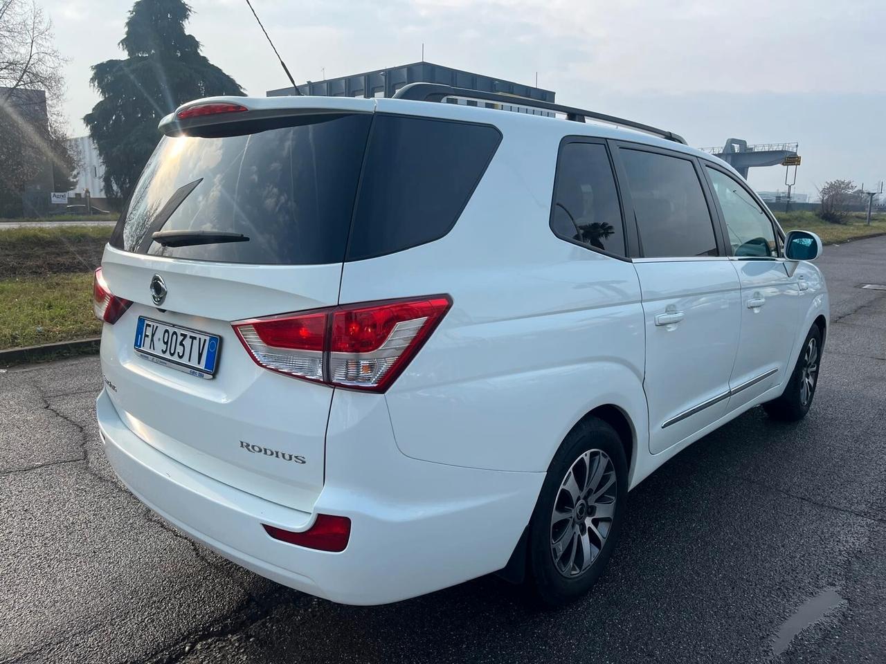 Ssangyong Rodius 2.2 Diesel 4WD A/T Classy