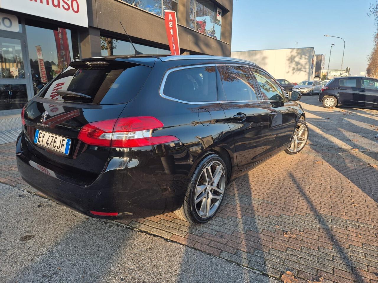 Peugeot 308 1.6HDi Allure SW E5B--24 MESI DI GARANZIA!!!