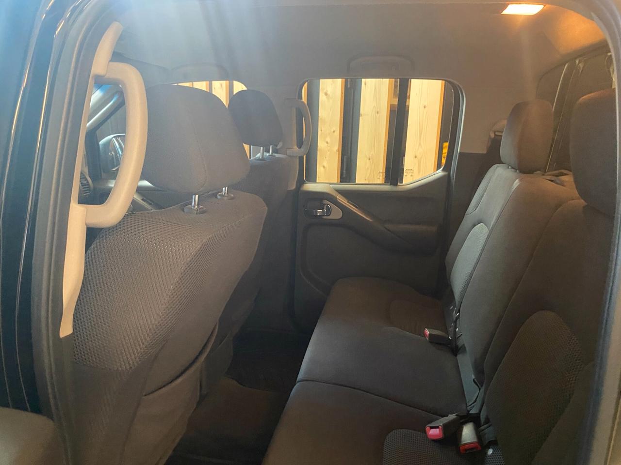 Nissan Navara 2.5 dCi 4 porte Double Cab LE awd