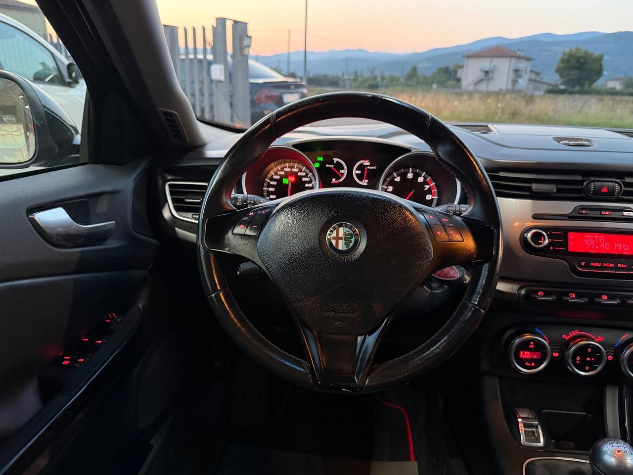 Alfa Romeo Giulietta 1.4 Turbo 170cv MultiAir TCT Distinctive