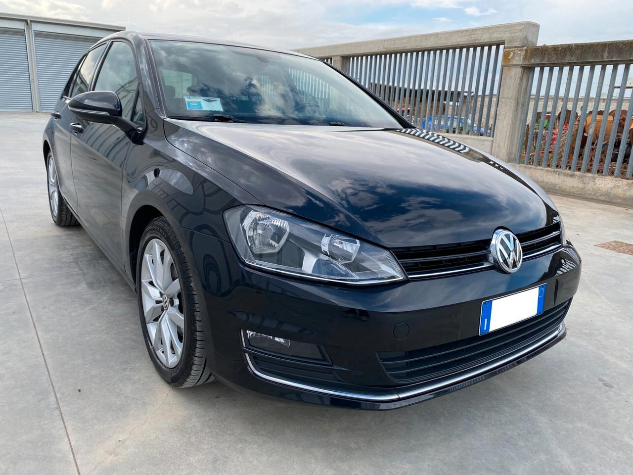 Volkswagen Golf 2.0 TDI 5p. Highline BlueMotion Technology