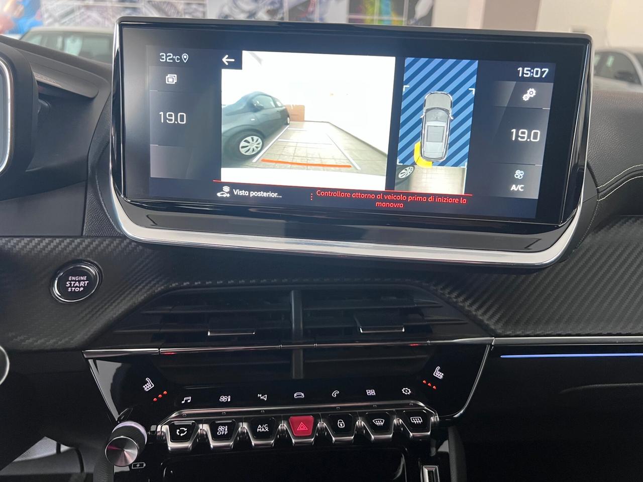 Peugeot 2008 1.5 bluehdi 130cv GT Pack EAT8 AUTOMLED/CAMERA.. PERFETTA!