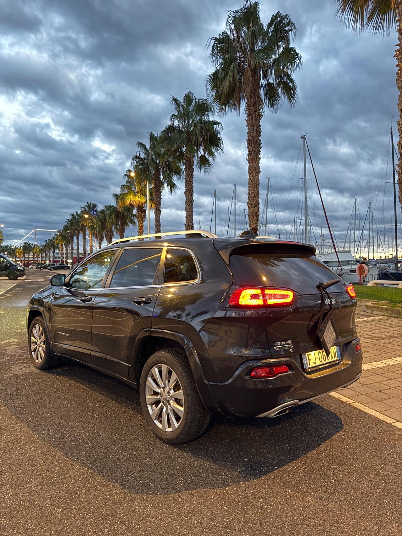 Jeep Cherokee 2.2 Mjt II 4WD Active Drive I Overland
