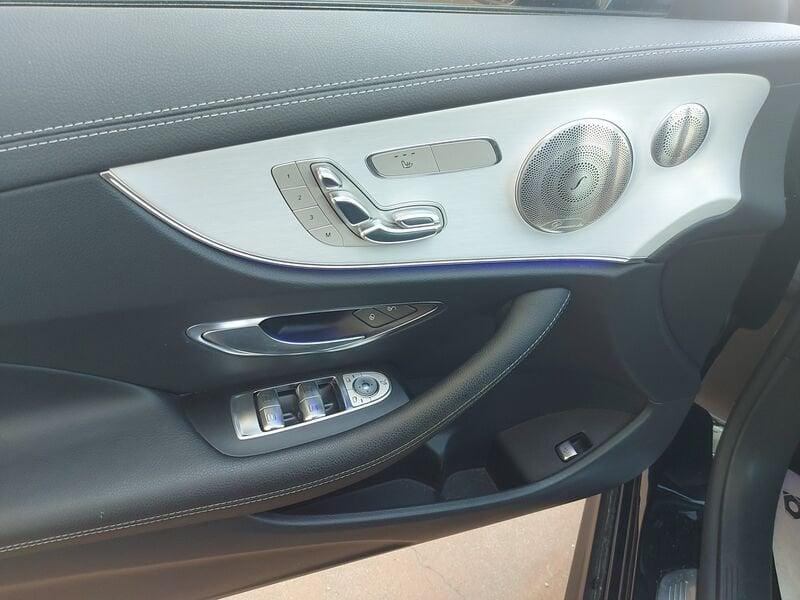 Mercedes-Benz Classe E E220 d 4MATIC Premium Plus