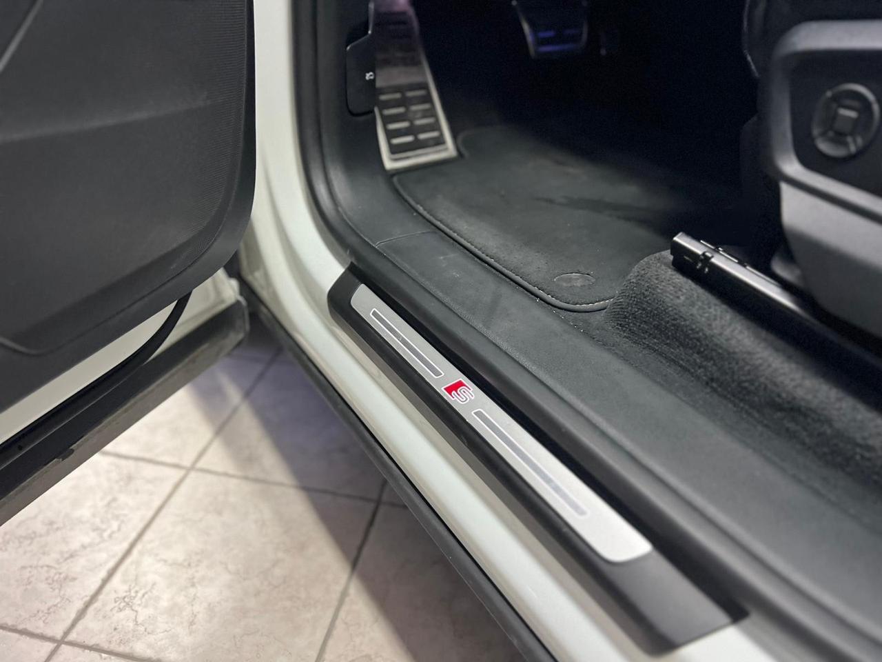 Audi Q8 50 TDI 286 CV quattro tiptronic Sline