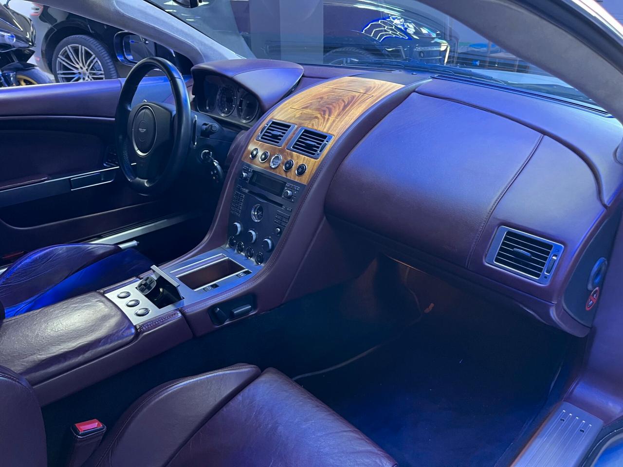 ASTON MARTIN DB9 Coupé Touchtronic